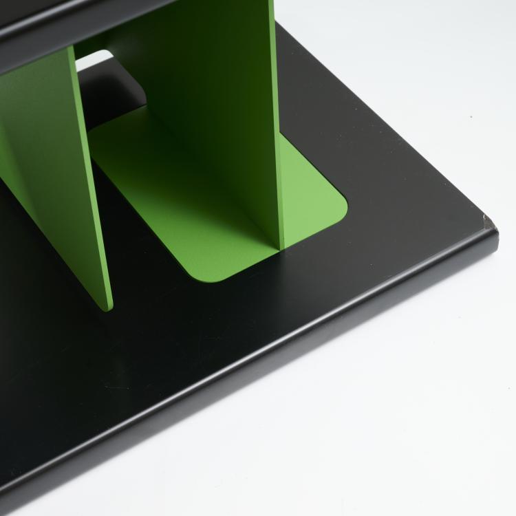 Bild 2 zu Objekt, 'Paris' shelf, 2005 (design), Edward Barber,Konstantin Grcic,Jay Osgerby, ClassiCon, M&uuml;nchen, 175B 417