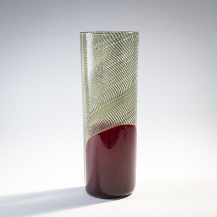 Bild 1 zu Objekt, Tall 'Pavoni' vase, 1981, Tapio Wirkkala, Venini & C., Murano, 175C 575
