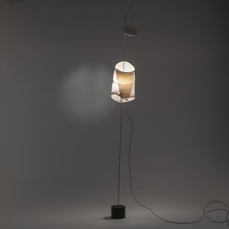 Bild 1 zu Objekt, Table light 'The Tribe - Watapunga', 1998 (design), Ingo Maurer,Dagmar Mombach, Design M, Maurer, Ingo, M&uuml;nchen / Munich, 175B 251