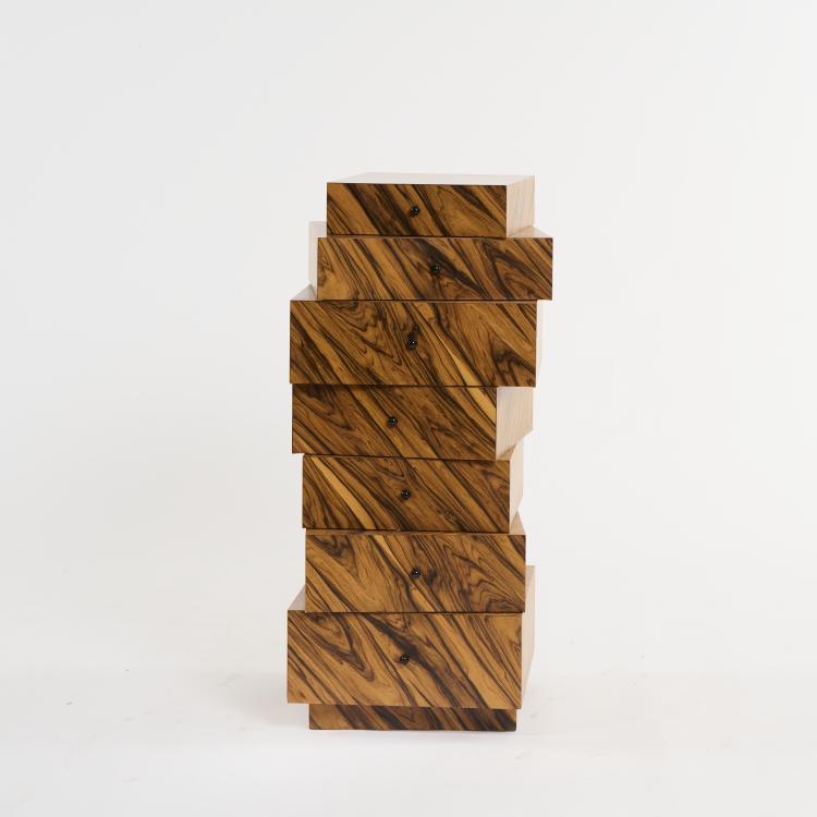 Bild 1 zu Objekt, 'Schubladenstapel' dresser, 1982 (design), Susi Berger, R&ouml;thlisberger Collection, G&uuml;mlingen, 175B 366