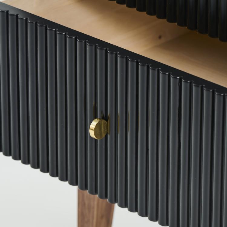 Bild 4 zu Objekt, Two bedside tables, 2022 (design), Attila Suta, Attila Suta AB, T&auml;by, 175B 420