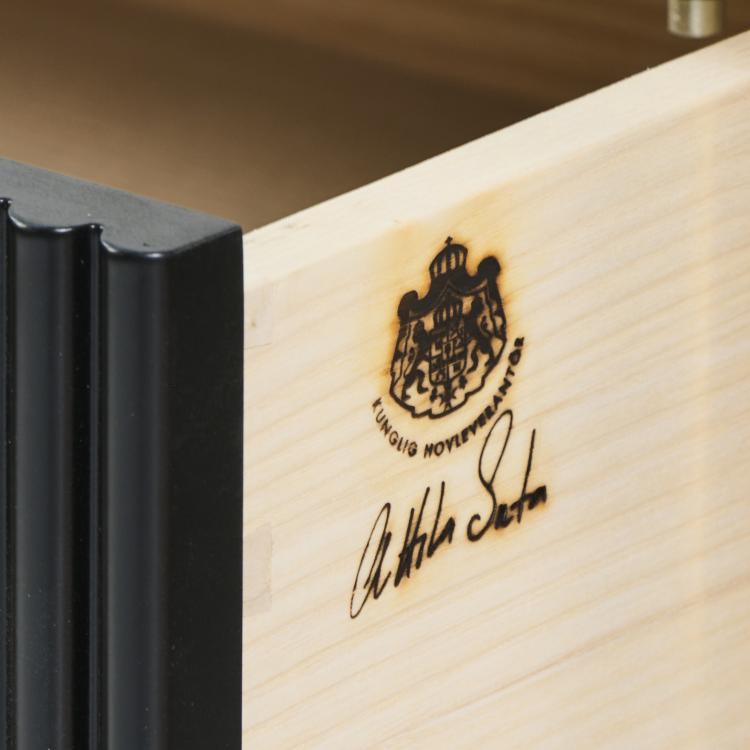 Bild 6 zu Objekt, Two bedside tables, 2022 (design), Attila Suta, Attila Suta AB, T&auml;by, 175B 420