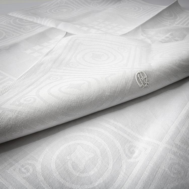 Hauptbild zu Objekt, Three napkins 'square grid', before 1910, Gertrud Kleinhempel, Kobusch, Bielefeld, 176C 747