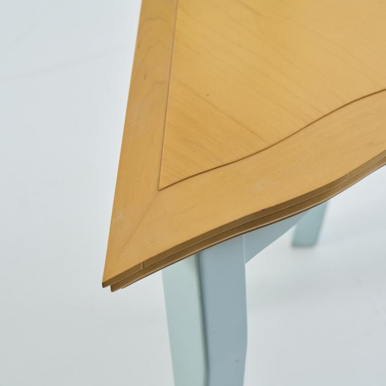 Bild 5 zu Objekt, 'Gudrun am Leineufer' chair, 1984 (design), Bořek &Scaron;&iacute;pek, M&ouml;belwerkstatt Cremer & Cremer, Eschweiler oder Leitner Interior Design, St. Lambrecht., 175B 368