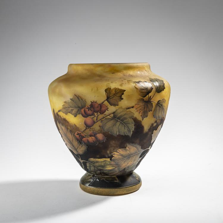Hauptbild zu Objekt, Gro&szlig;e Fu&szlig;vase 'Pommes d'api', 1905-10, Daum Fr&egrave;res, Nancy, 176C 374