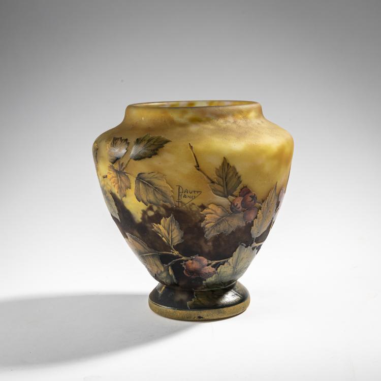 Bild 1 zu Objekt, Gro&szlig;e Fu&szlig;vase 'Pommes d'api', 1905-10, Daum Fr&egrave;res, Nancy, 176C 374
