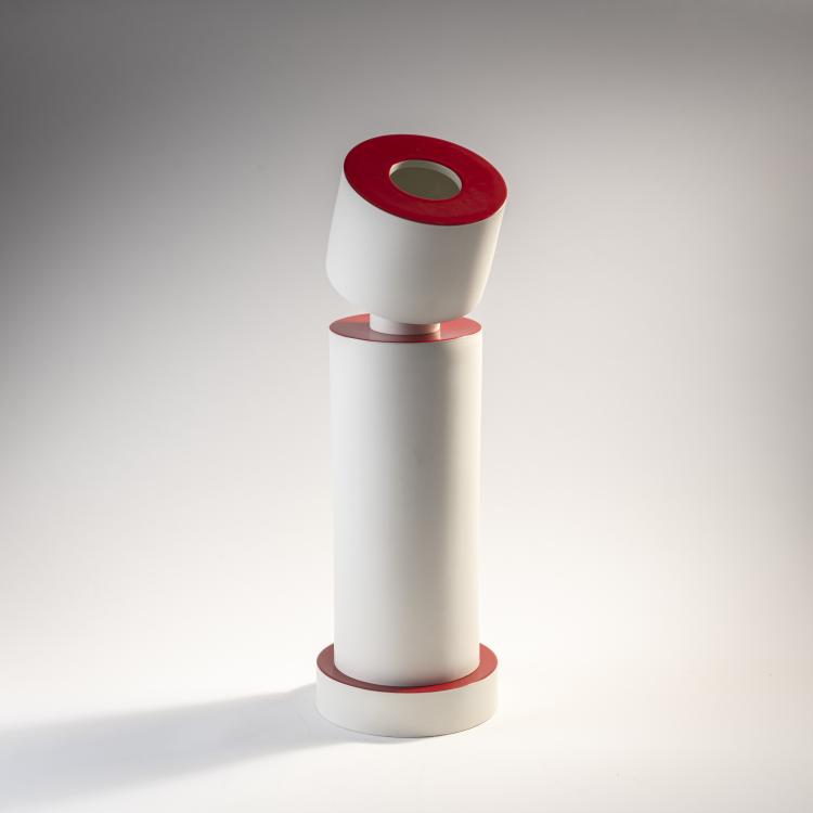 Bild 1 zu Objekt, 'Juliette' vase object, 1994 (design), Ettore Sottsass, S&egrave;vres, Manufacture Nationale de, 175B 145