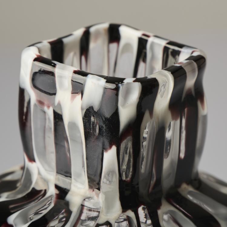 Bild 5 zu Objekt, Vase 'Occhi', 1959/60, Tobia Scarpa, Venini & C., Murano, 175C 557