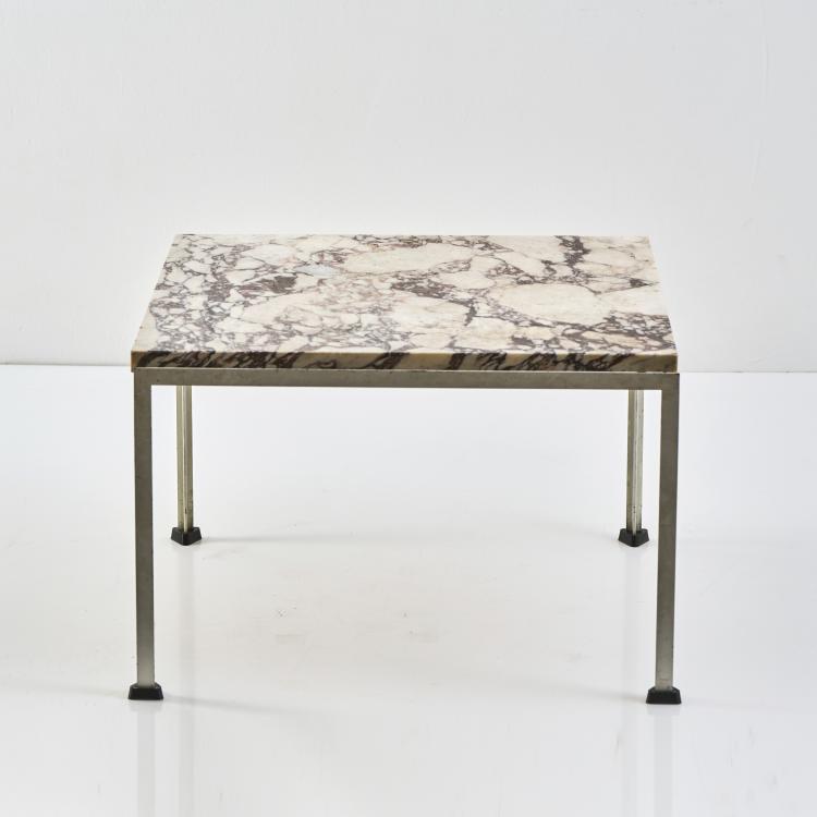 Bild 1 zu Objekt, 'T-angle' side table, 1952 (design), Florence Marguerite Knoll Basset, Knoll International, New York, 175B 201