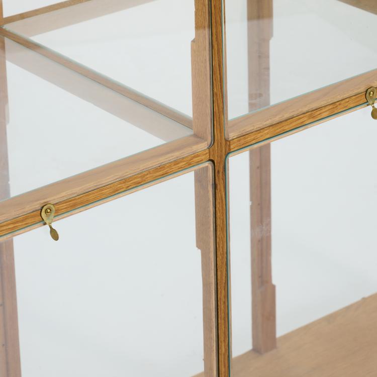 Bild 3 zu Objekt, 'Oak Display Cabinet 4 Columns' - '2273', 2003 (Entwurf), Piet Hein Eek, Hein Eek, Piet, Eindhoven, 175B 409