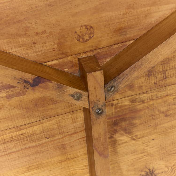 Bild 7 zu Objekt, 'Tripode' coffee table, c. 1945 (design), Charlotte Perriand, ELM (Equipment de la Maison) Frankreich / France, 175B 125