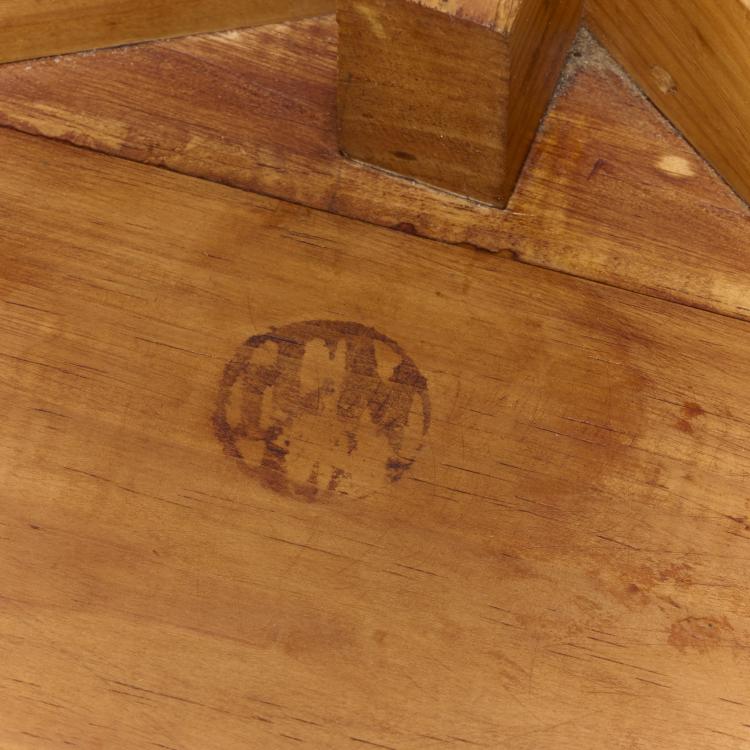 Bild 8 zu Objekt, 'Tripode' coffee table, c. 1945 (design), Charlotte Perriand, ELM (Equipment de la Maison) Frankreich / France, 175B 125