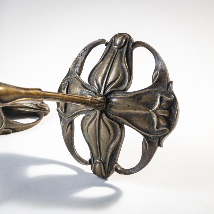 Bild 1 zu Objekt, Two candlesticks, c. 1905, Georges de Feure, Bing, Siegfried; Art Nouveau, 176C 508