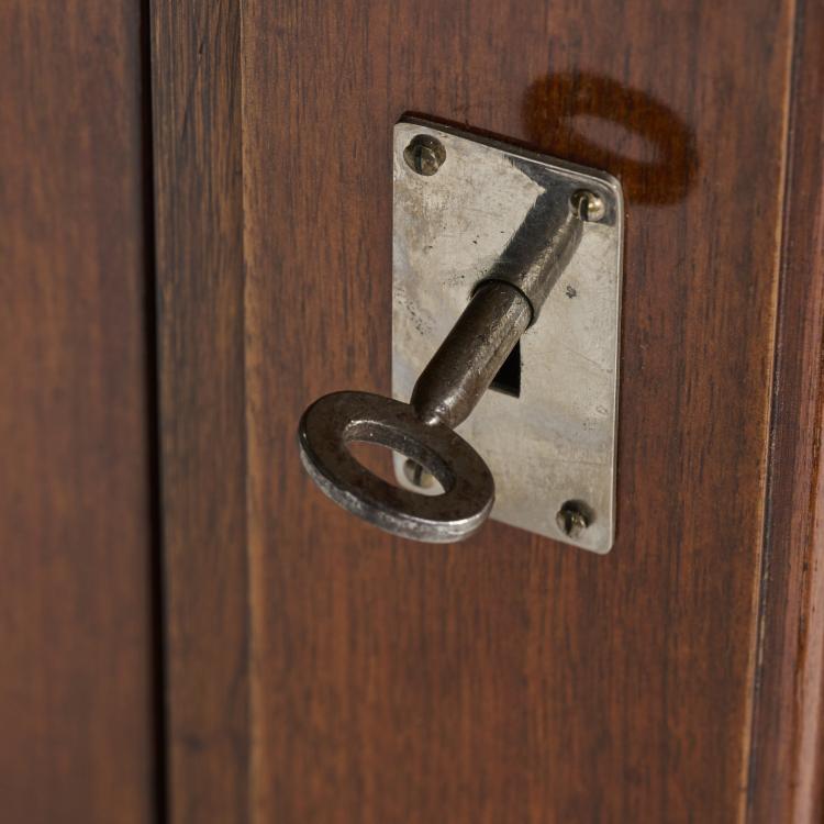 Bild 6 zu Objekt, Large buffet with top, 1904-06, Ungeth&uuml;m, August, Wien, 176C 575