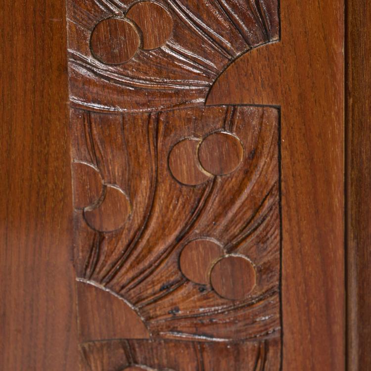 Bild 7 zu Objekt, Large buffet with top, 1904-06, Ungeth&uuml;m, August, Wien, 176C 575