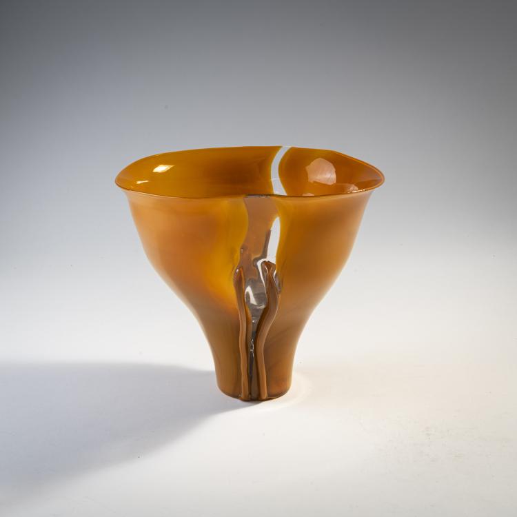 Bild 1 zu Objekt, 'Scolpito' vase, c. 1966, Toni Zuccheri, Venini & C., Murano, 175C 567