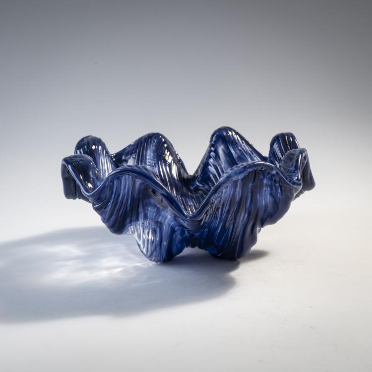 Hauptbild zu Objekt, 'Ninfee' bowl, 1967, Toni Zuccheri, Venini & C., Murano, 175C 568