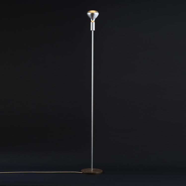 Hauptbild zu Objekt, Floor lamp from the HfG Ulm, c. 1955 (design), Otl Aicher,Max Bill,Hans Gugelot, Hochschule f&uuml;r Gestaltung (HFG), Ulm, 175B 217