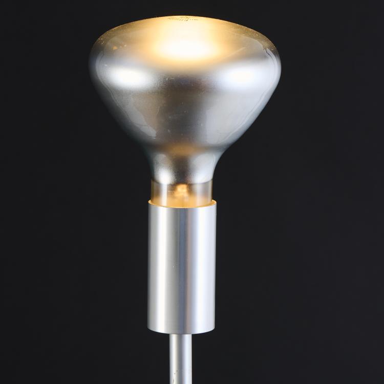 Bild 4 zu Objekt, Floor lamp from the HfG Ulm, c. 1955 (design), Otl Aicher,Max Bill,Hans Gugelot, Hochschule f&uuml;r Gestaltung (HFG), Ulm, 175B 217