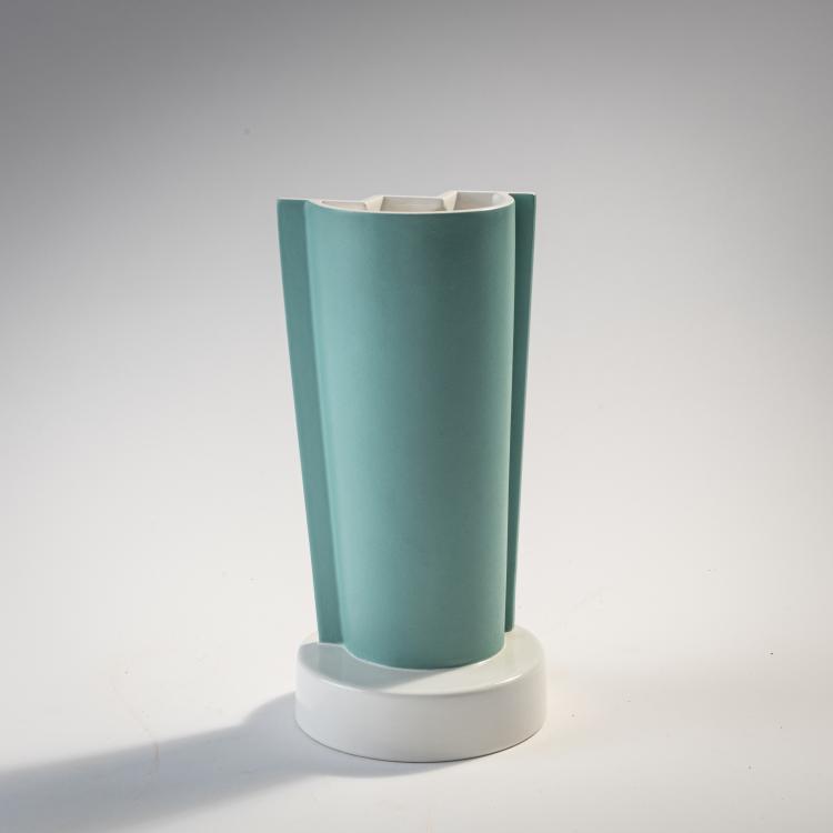 Bild 2 zu Objekt, 'ET1' vase, 1990 (design), Ettore Sottsass, Sarri, Alessio, Sesto Fiorentino, 175B 141