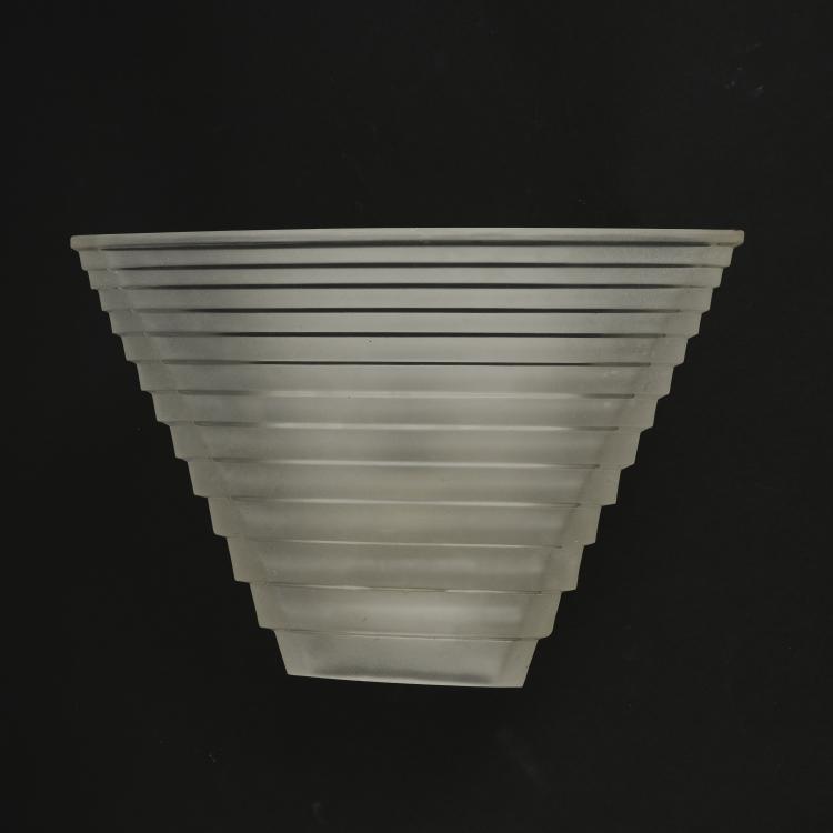 Bild 4 zu Objekt, Four 'Pergamo 30' sconces, 1989 (design), Angelo Mangiarotti, Artemide, Mailand, 175B 389