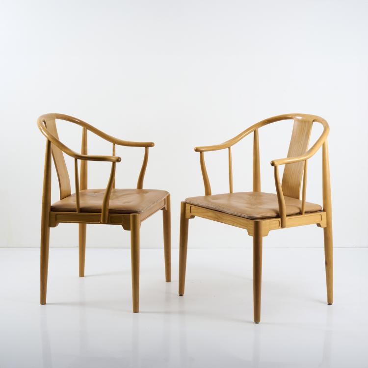 Hauptbild zu Objekt, Two 'China Chair' armchairs, 1944 (design), Hans J. Wegner, Hansen Fritz, 176B 167
