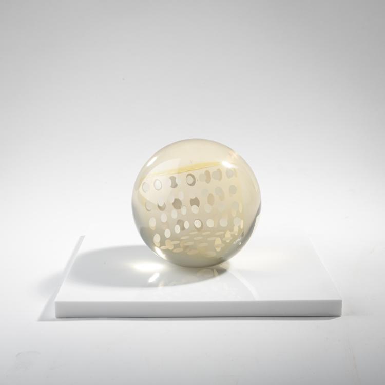 Bild 2 zu Objekt, 'Deformazione ottico-dinamica di un cubo in una sfera, serie a punti B', 1959-63, Enzo Mari, Danese, Mailand, 176B 183