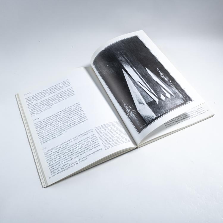 Bild 1 zu Objekt, Publikation 'Delirious New York: A Retroactive Manifesto for Manhattan', 1978, Rem Koolhaas, 176B 132