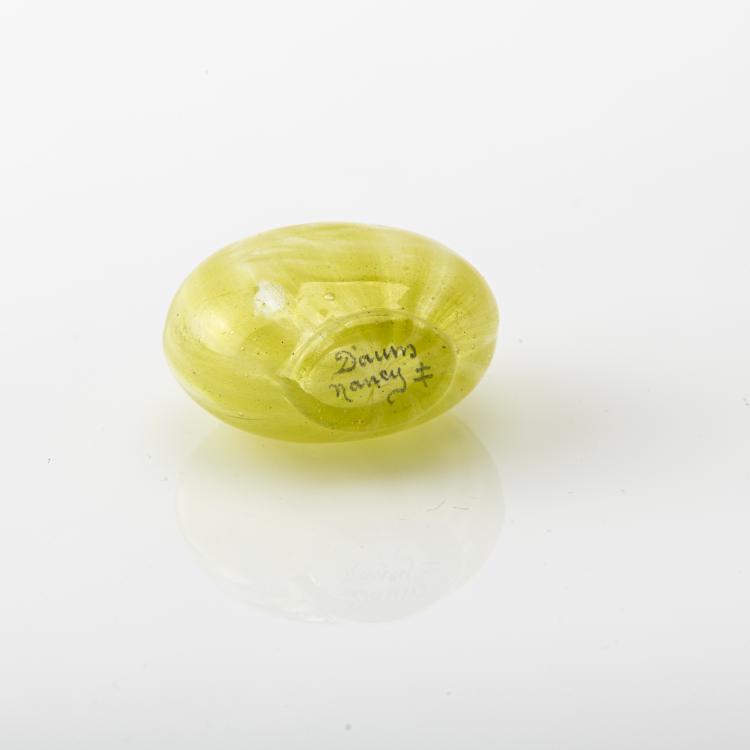 Bild 2 zu Objekt, Miniature vase, 1918-25, Daum Fr&egrave;res, Nancy, 176C 389