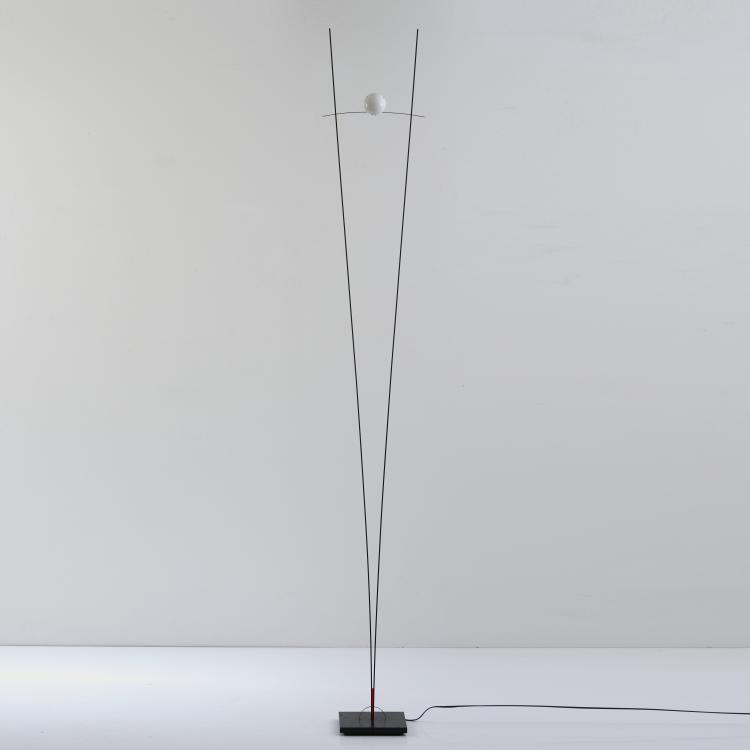 Bild 1 zu Objekt, 'Ilios' floor light, 1983 (design), Ingo Maurer,Franz Ringelhan, Design M, Maurer, Ingo, M&uuml;nchen, 175B 253