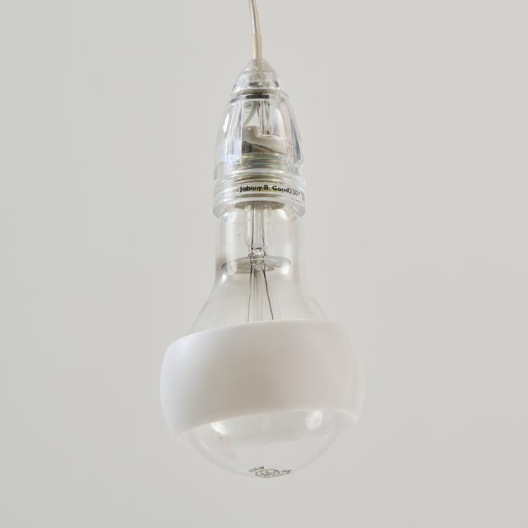 Bild 3 zu Objekt, 'Johnny B. Good' ceiling light, 2002 (design), Bernhard Dessecker,Ingo Maurer, Design M. Maurer, Ingo, M&uuml;nchen, 175B 260