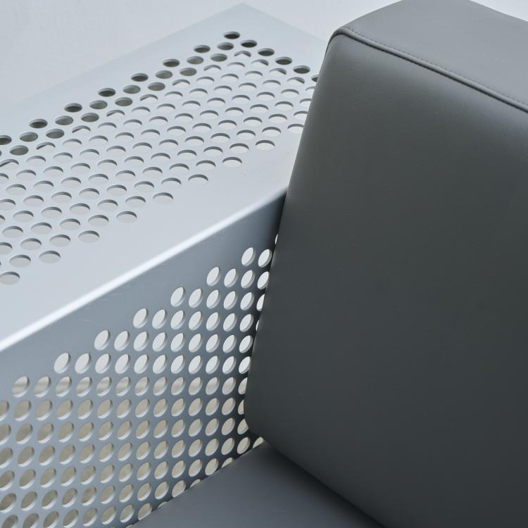 Bild 12 zu Objekt, 'Wing Seat' prototype armchair, 2008, J&ouml;rg Schellmann, Schellmann, Furniture, M&uuml;nchen, 176A 1