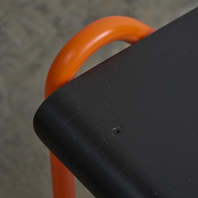 Bild 2 zu Objekt, 'Hommage &agrave; Marcel Breuer' prototype table with prototype chair, 2018, J&ouml;rg Schellmann, Thonet, Frankenberg, 176A 38