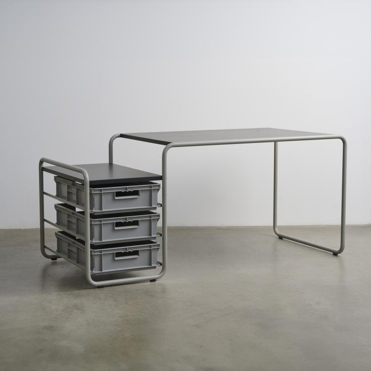 Bild 3 zu Objekt, 'Hommage &agrave; Marcel Breuer' prototype table with prototype chair, 2018, J&ouml;rg Schellmann, Thonet, Frankenberg, 176A 38