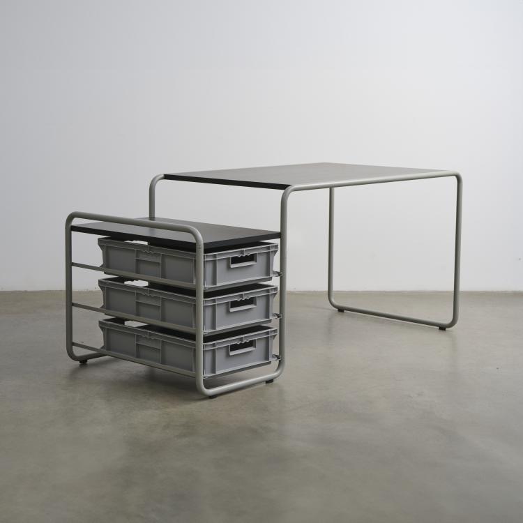 Bild 4 zu Objekt, 'Hommage &agrave; Marcel Breuer' prototype table with prototype chair, 2018, J&ouml;rg Schellmann, Thonet, Frankenberg, 176A 38