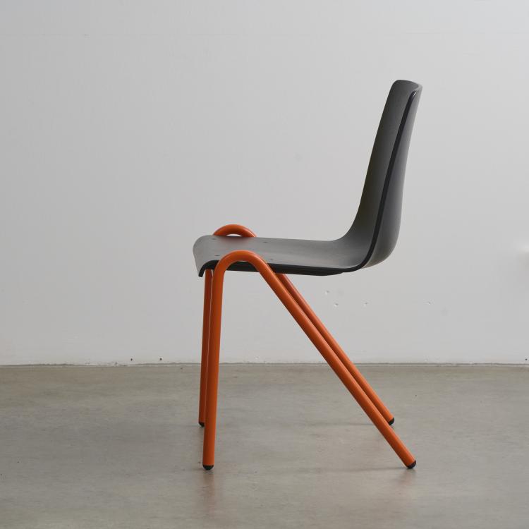 Bild 17 zu Objekt, 'Hommage &agrave; Marcel Breuer' prototype table with prototype chair, 2018, J&ouml;rg Schellmann, Thonet, Frankenberg, 176A 38