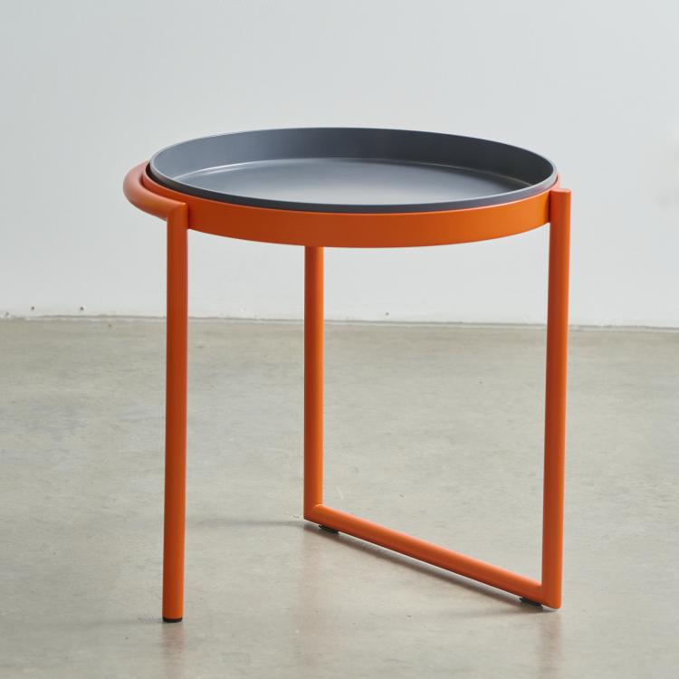 Bild 3 zu Objekt, Prototyp Tisch 'Conduit', 2014, J&ouml;rg Schellmann, Moroso, Udine, 176A 28