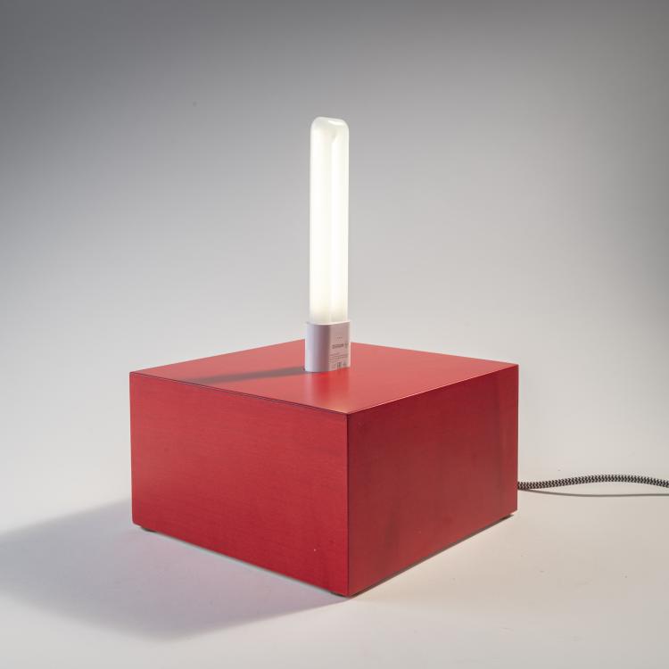 Bild 1 zu Objekt, 'Jagati' table/ wall lamp from the series 'Mobili Lunghi', 1999/2000 (design), Ettore Sottsass, Post Design, Mailand, 175B 406