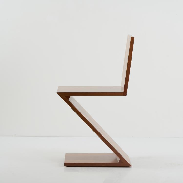 Bild 2 zu Objekt, Stuhl 'Zig Zag', 1932-34 (Entwurf), Gerrit Rietveld, Cassina, Mailand / Milan, 177A 33