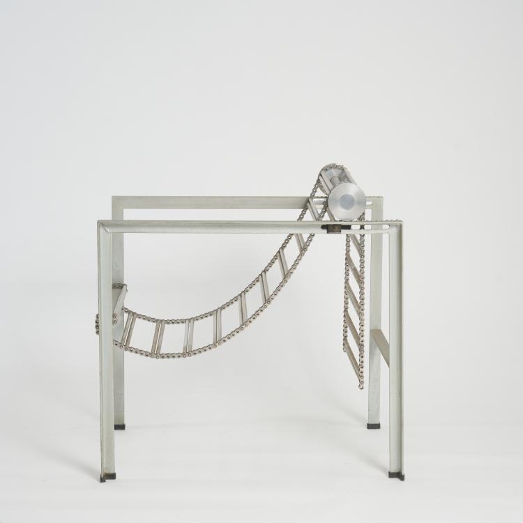 Bild 1 zu Objekt, 'Barba D'Argento' easy chair, 1986 (design), Paolo Pallucco,Mireille Rivier, Pallucco, Rom, 176B 327