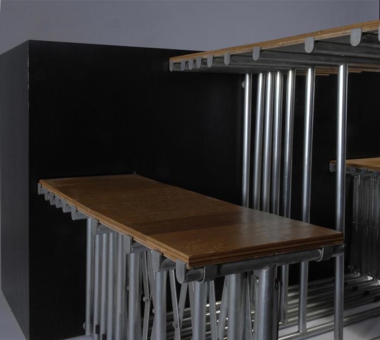 Bild 3 zu Objekt, Tisch 'Tabula Rasa', 1987 (Entwurf),  Ginbande,Achim Heine,Uwe Fischer, Ginbande Design, Frankfurt am Main, 176B 319