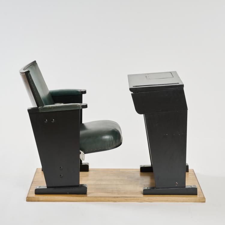 Bild 1 zu Objekt, Bundestagssitzbank, um 1949, Deutschland, 176B 70