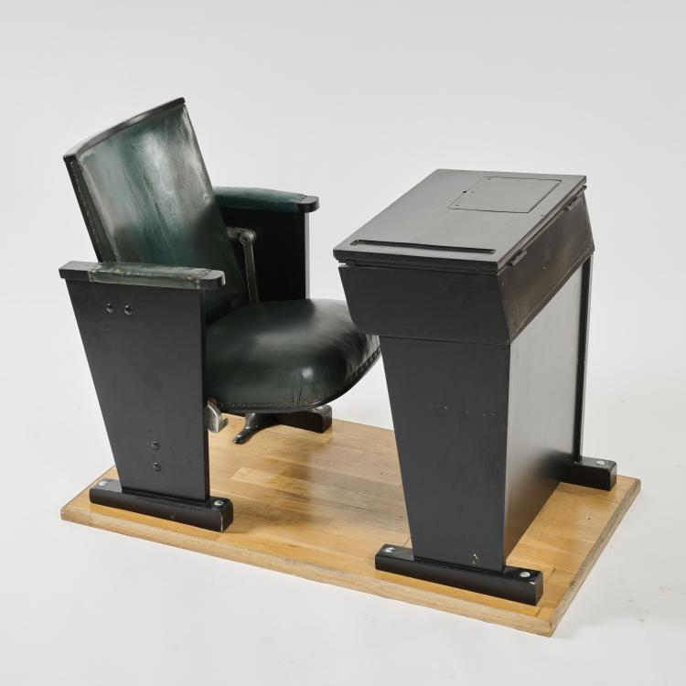 Bild 2 zu Objekt, Bundestagssitzbank, um 1949, Deutschland, 176B 70