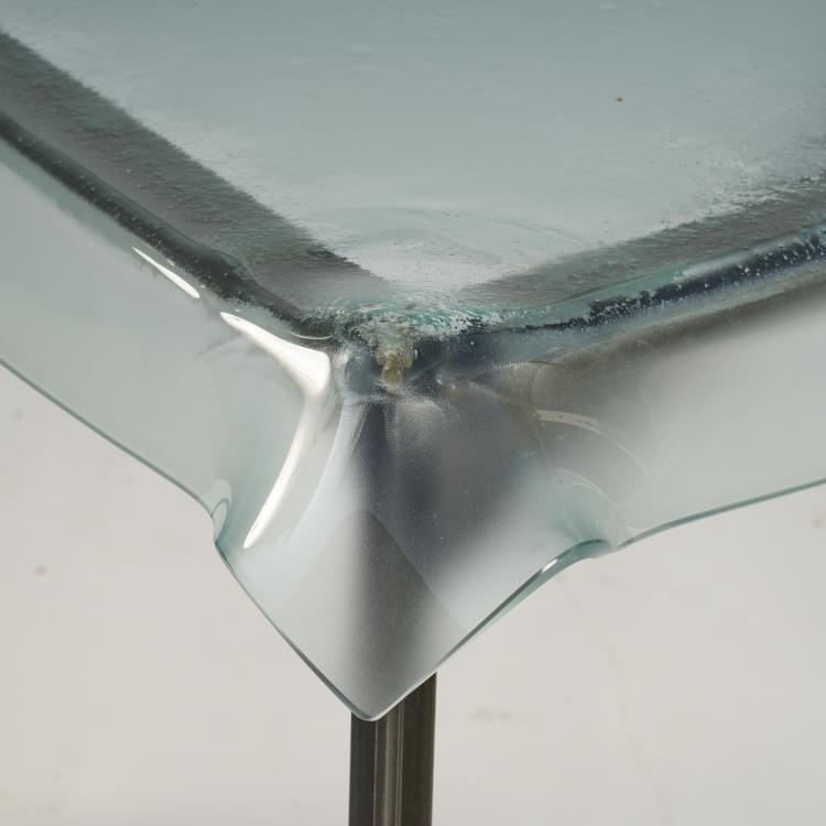 Bild 8 zu Objekt, 'Illusion' table, 1992 (design), Philippe Starck, Fiam, Pesaro, 176B 341