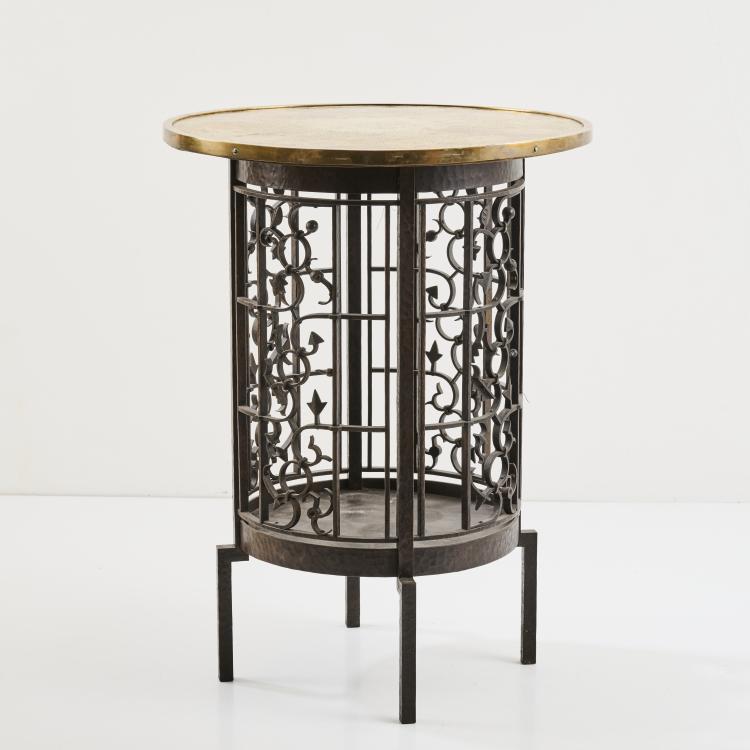 Hauptbild zu Objekt, Side table / Bar table, c. 1905, M&uuml;nchen, 176C 677