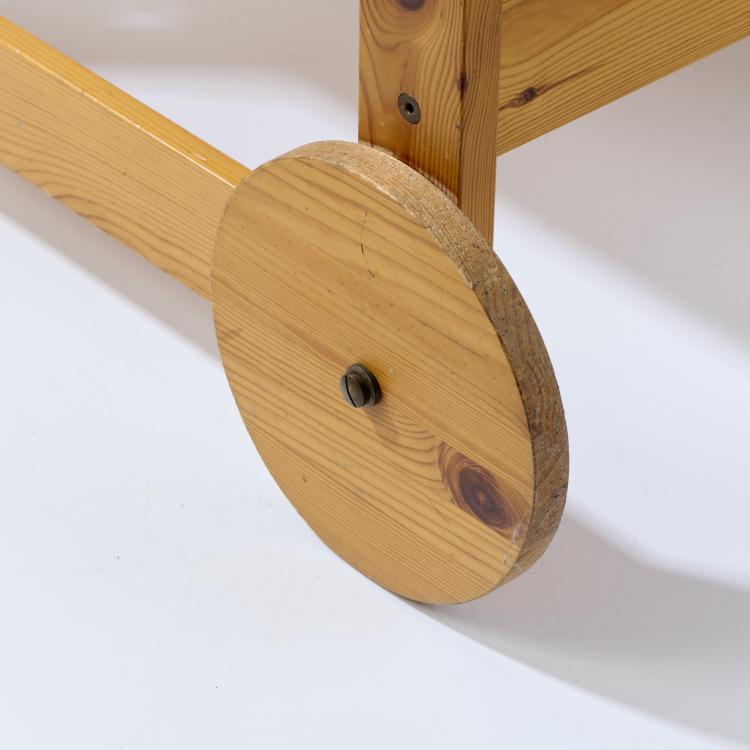 Bild 3 zu Objekt, Serving trolley, c. 1970, Yngve Ekstr&ouml;m, Lystella, Schweden / Sweden, 177A 373