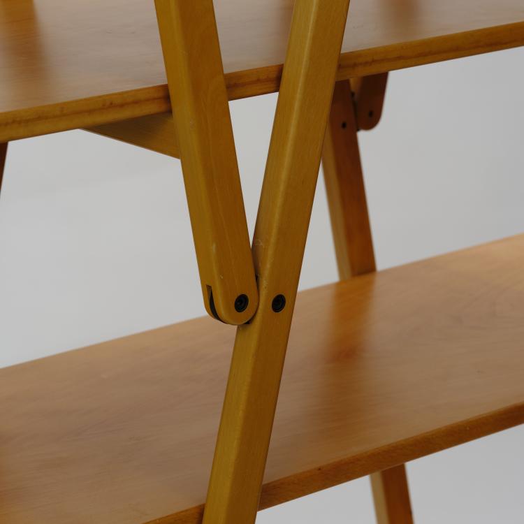 Bild 2 zu Objekt, Klappbares Regal 'Nuvola Rossa', 1977, Vico Magistretti, Cassina, Mailand / Milan, 177A 401