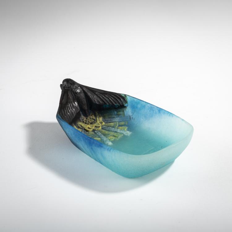 Hauptbild zu Objekt, Vide poches 'Papillon de Nuit', c. 1925, Henri Berg&eacute;,Amalric Walter, Walter, Amalric, Nancy, 176C 472