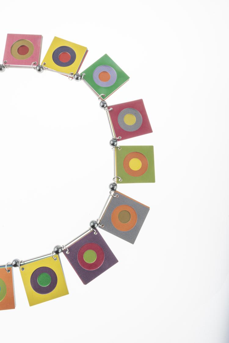Bild 1 zu Objekt, Halskette 'Colorbooklets', 2016, Herman Hermsen, 176D 890