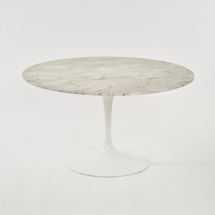 Bild 9 zu Objekt, Acht St&uuml;hle und ein Tisch 'Tulip', 1956, Eero Saarinen, Knoll International, New York, 177A 194